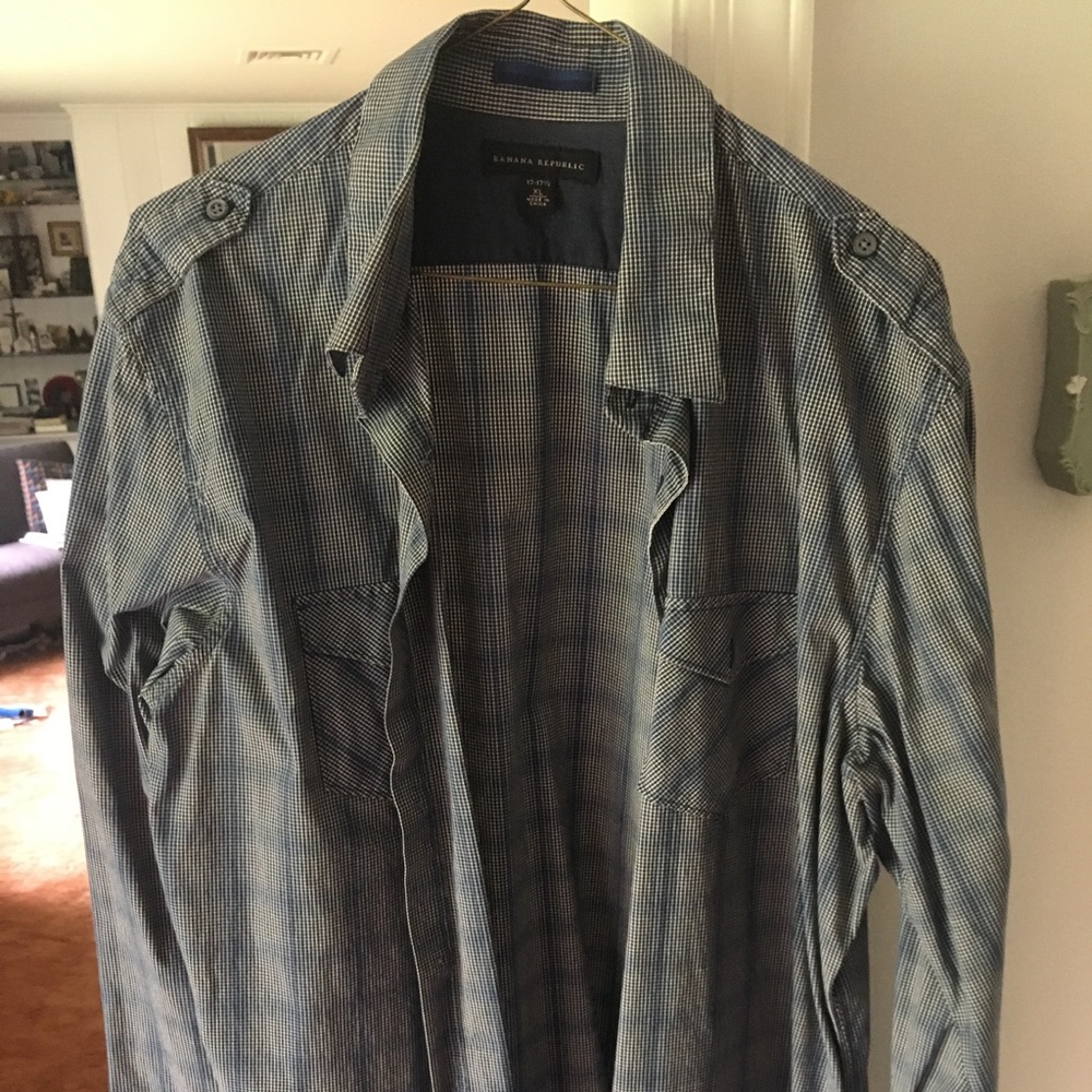 ❗️Men’s Banana Republic Button Down